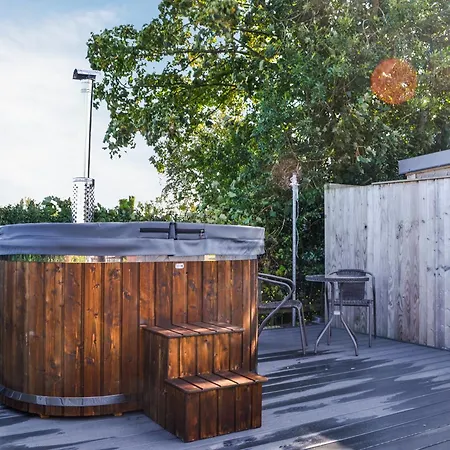 Fourth Milestone Granary Holiday home York